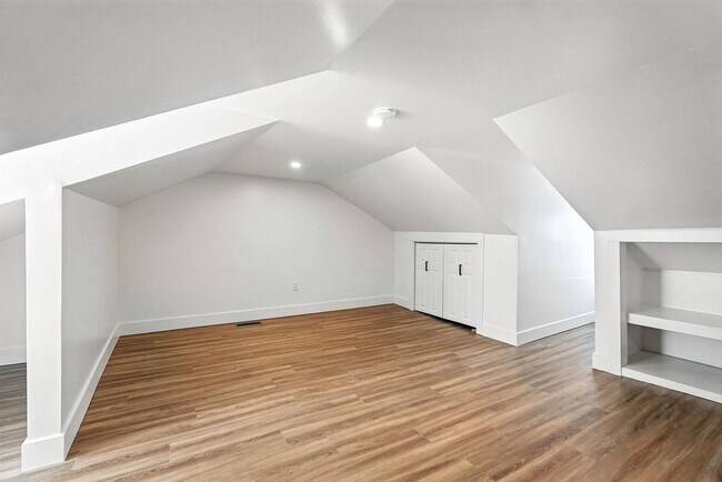 Building Photo - Modern Renovation - Sharpsburg