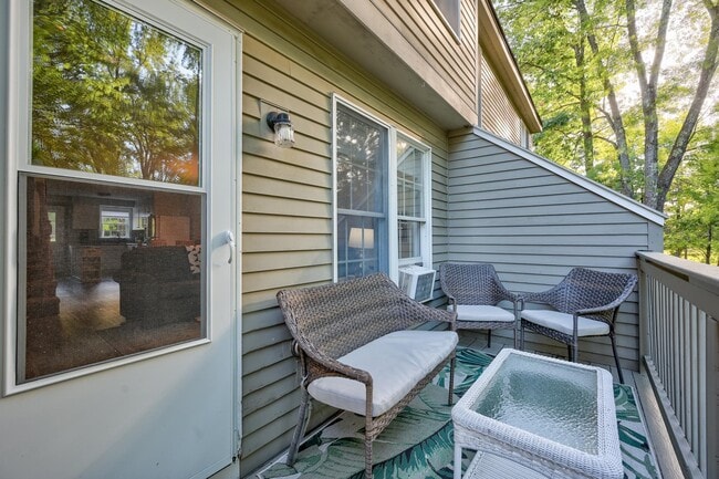 Building Photo - 78 Saco Pnes Dr