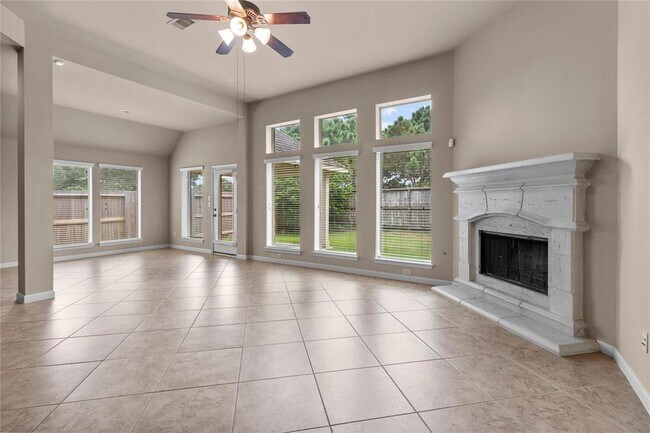 Building Photo - 26519 Longleaf Valley Dr