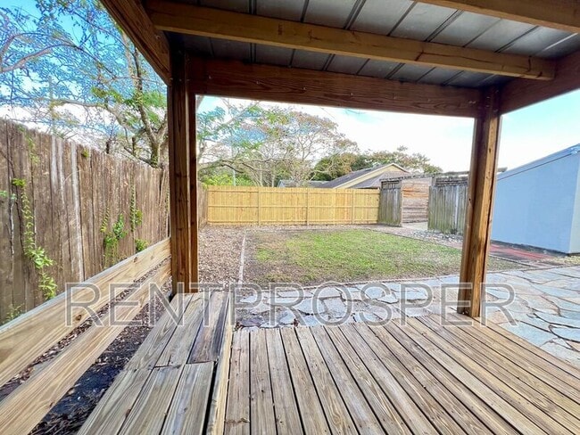 Building Photo - 10467 Riva Ridge Trail