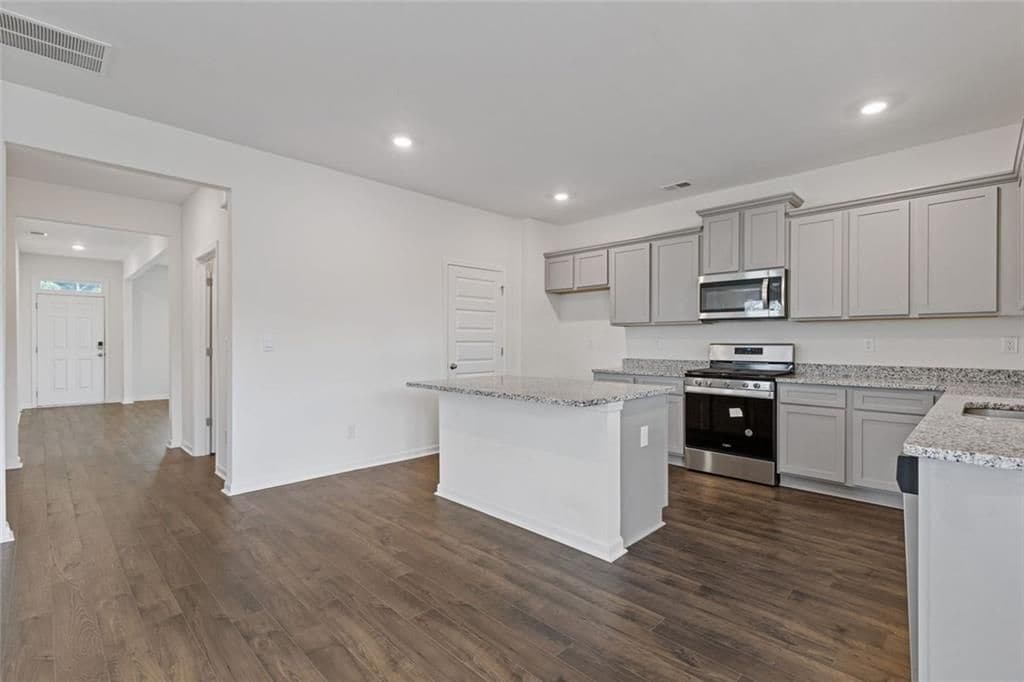 Building Photo - 294 Ralph Still Rd