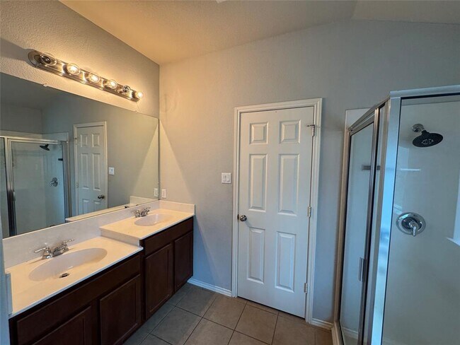 Building Photo - 1036 Estival Dr