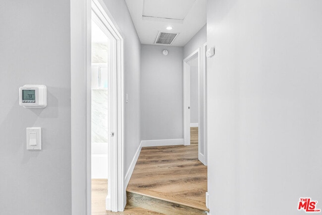Building Photo - 14139 Gault St