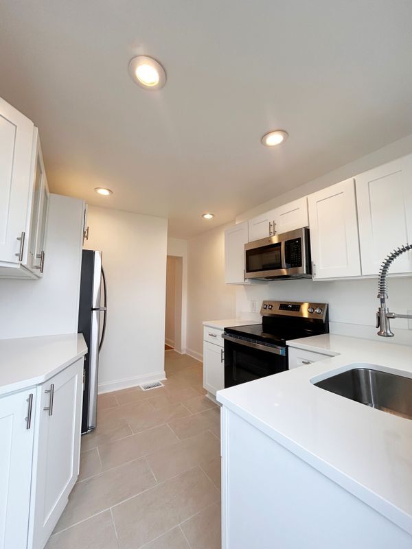 Building Photo - 3047 Coral St