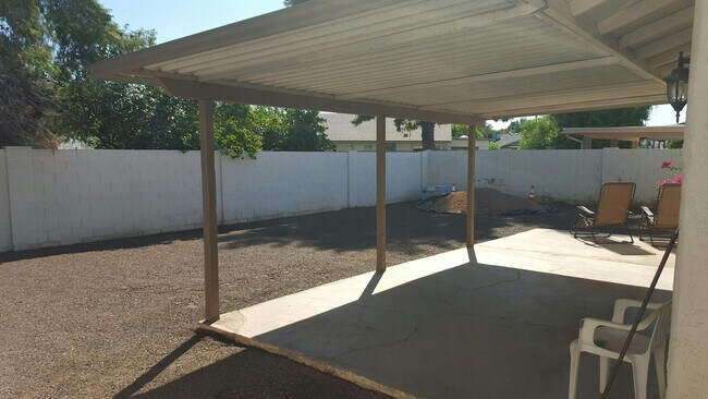 Building Photo - 2139 W Enid Ave
