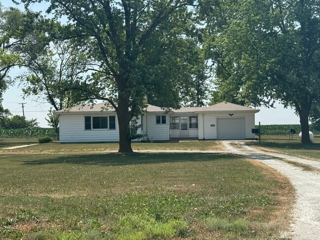 Building Photo - 26316 US-45