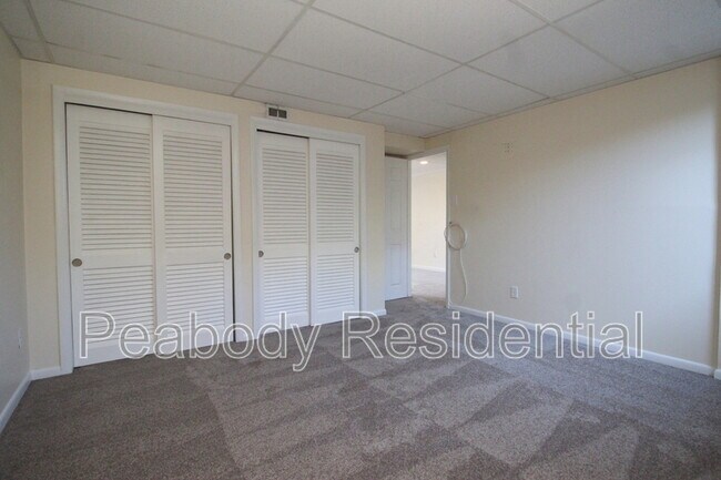 Building Photo - 8504 Wagon Wheel Rd