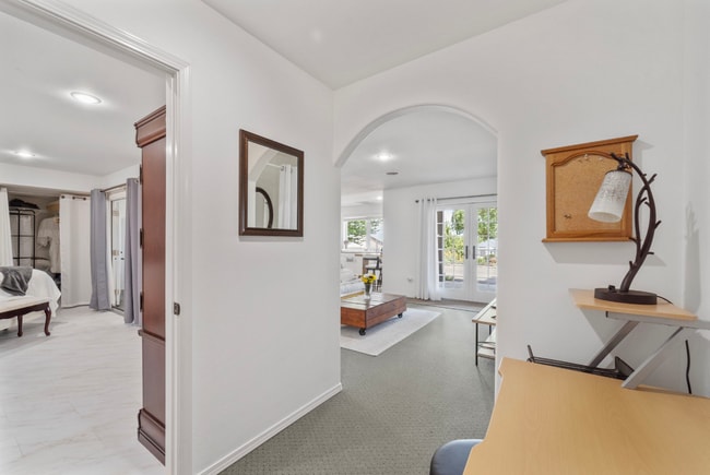 Building Photo - 4949 Rau Ln