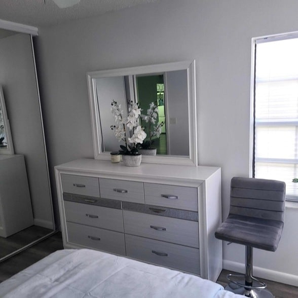 Building Photo - 5267 Europa Dr