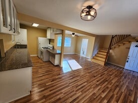 Building Photo - 5941 Whitnall Hwy