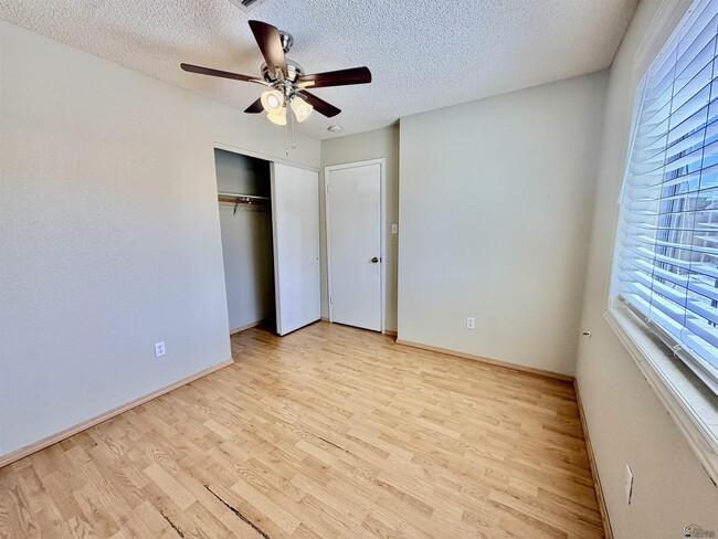 Building Photo - 2783 W 29th Ln