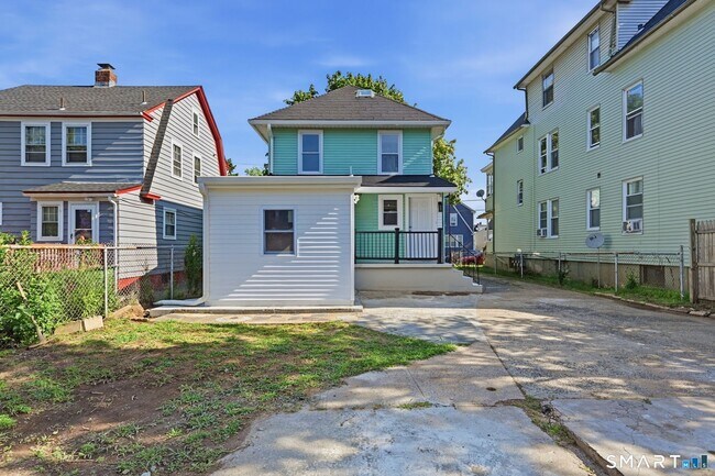 Building Photo - 52 4th St