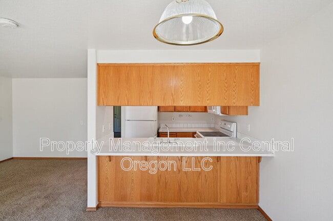 Building Photo - 2118 Baines Blvd