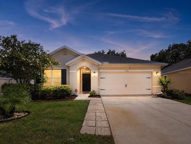 Building Photo - 16441 Treasure Point Dr