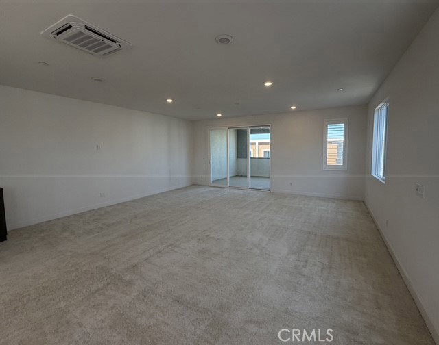 Building Photo - 204 Baluster