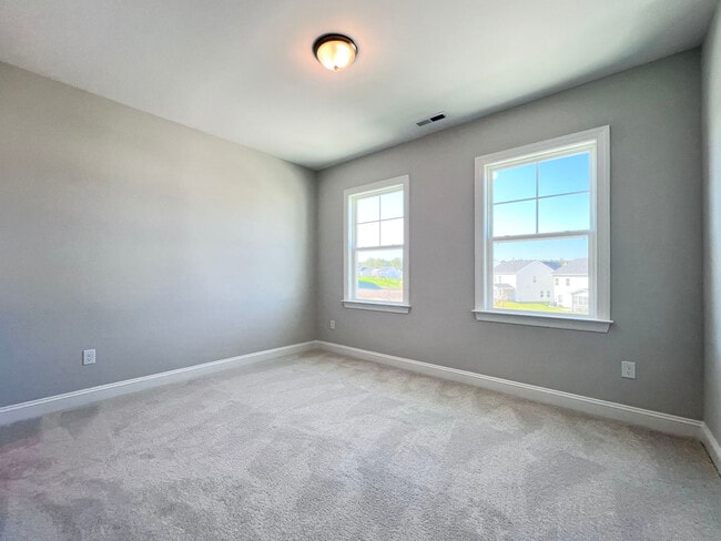 Building Photo - 360 Canyon Gap Wy