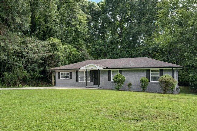 Building Photo - 3036 Will Rogers Pl SE