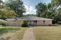 Building Photo - 8115 Claremont Dr