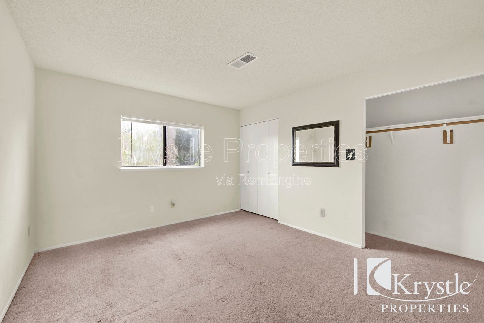 Building Photo - 1398 Hale St