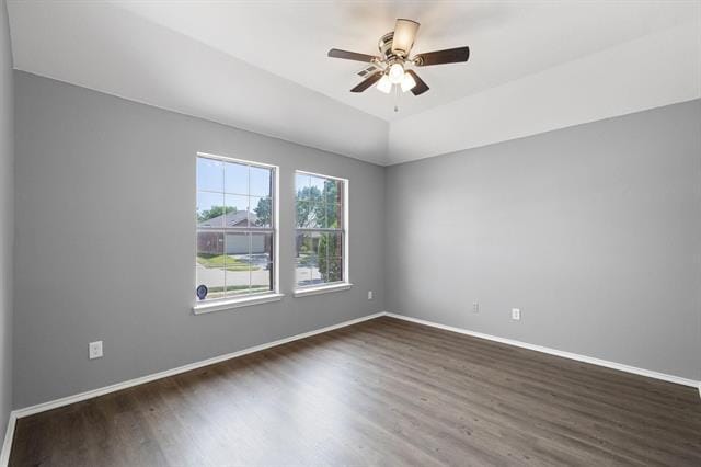 Building Photo - 9304 Warren Dr