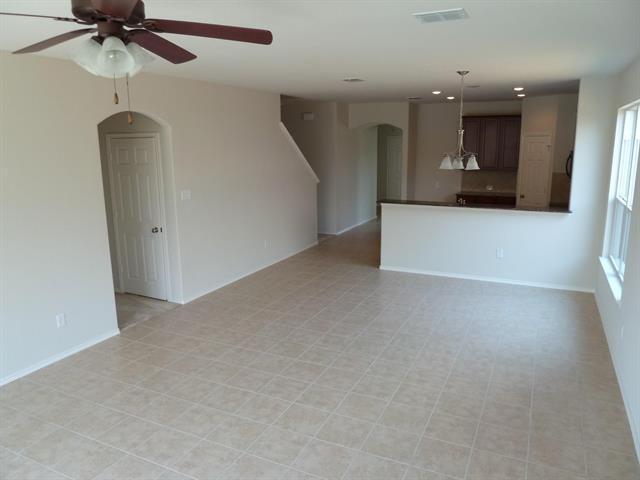 Building Photo - 1917 Grand Fairway Dr