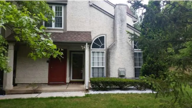 Building Photo - 3103 Commons At Kingswood Dr