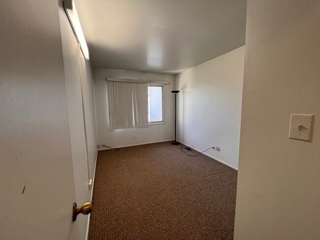 Building Photo - 951 Wilshire Ct