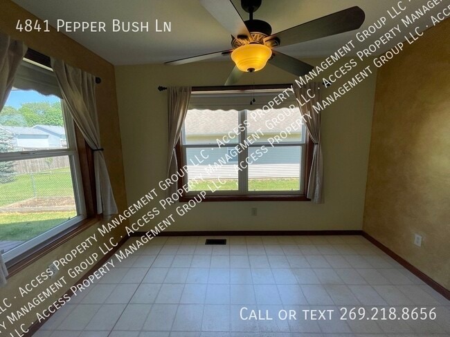 Building Photo - 4841 Pepper Bush Ln