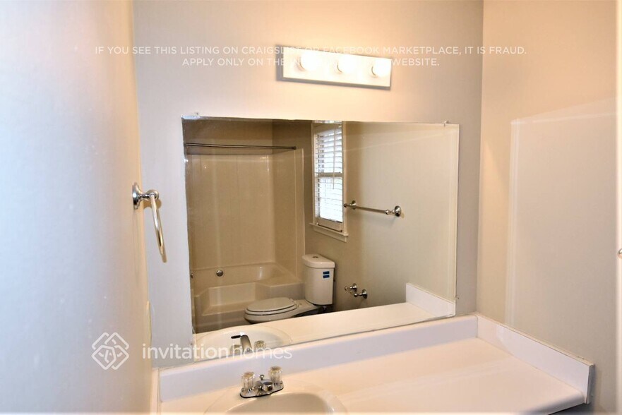 Building Photo - 105 Water Way Trail