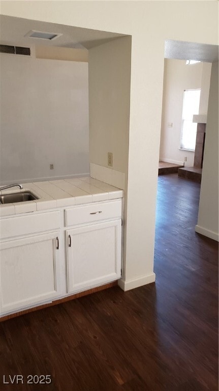 Building Photo - 372 Rushing Creek Ct