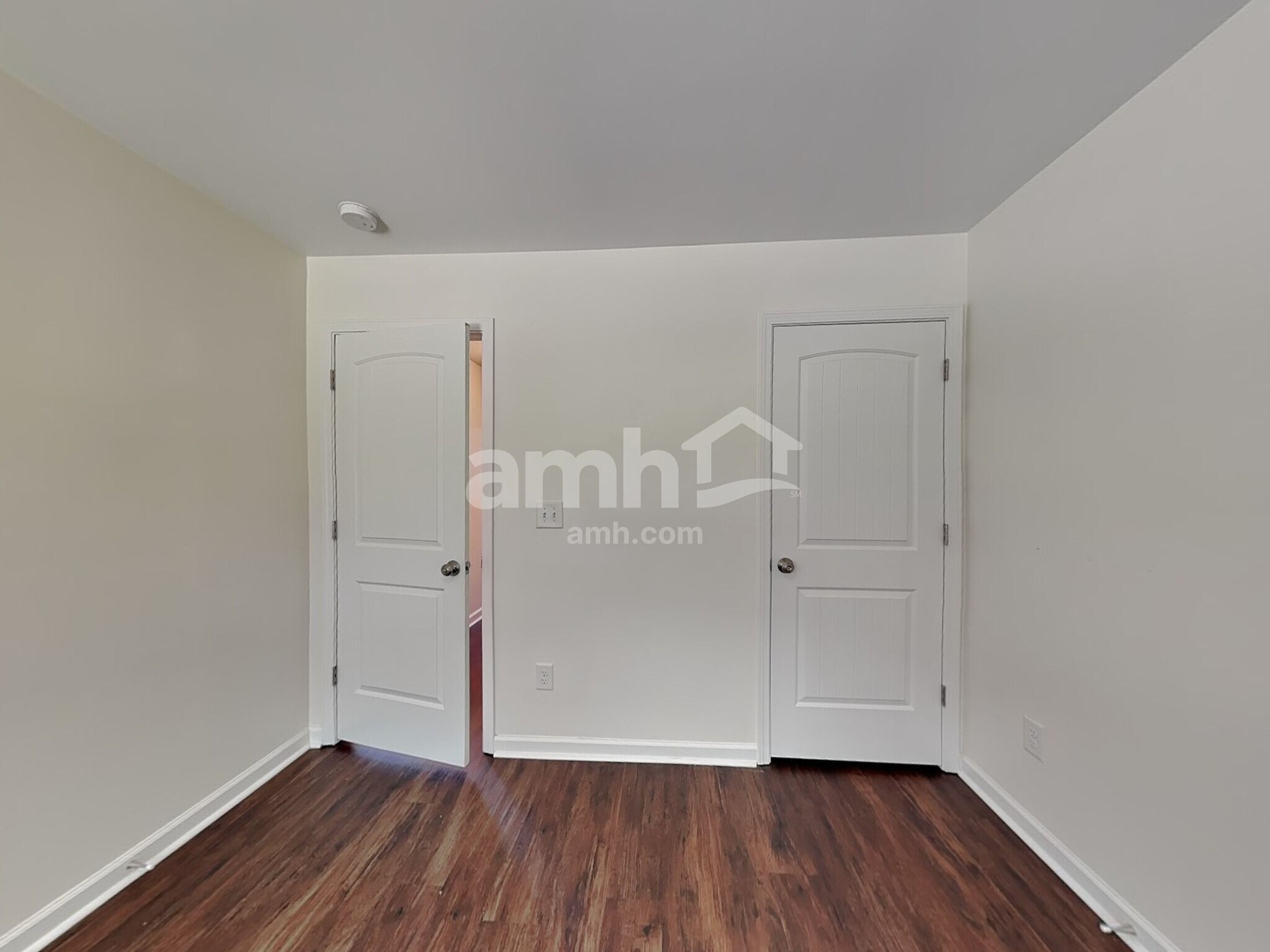 Building Photo - 104 Flagler Way