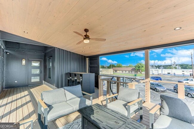 Building Photo - 775 Bradford St NW