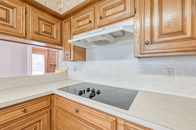 Building Photo - 2438 Hodges Bend Cir