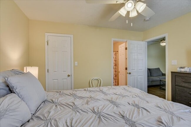 Building Photo - Evans Furnish Rental Master Golf Tournament Rental