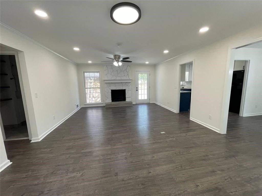 Building Photo - 1202 Lafayette Dr SW