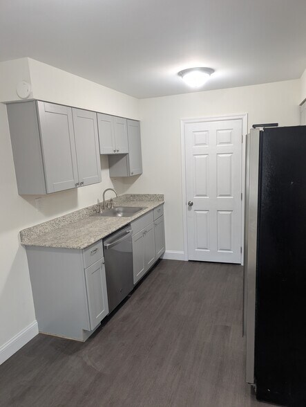 Kitchen - 1123 Bethlehem Pike