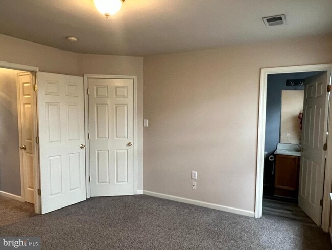 Building Photo - 47 Quince Tree Dr
