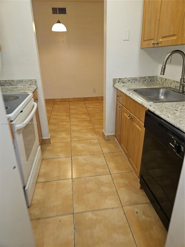 Building Photo - 11570 NW 42nd St