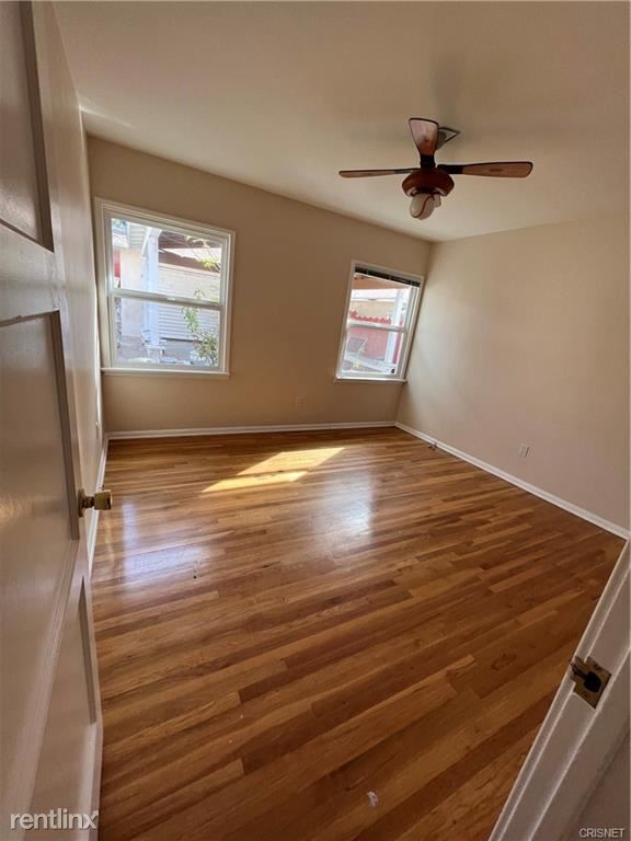 Building Photo - 3 br, 3 bath House - 8226 Day St