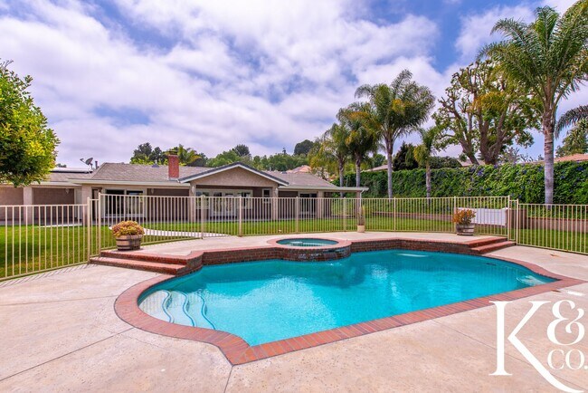 Building Photo - 1612 San Rafael Way