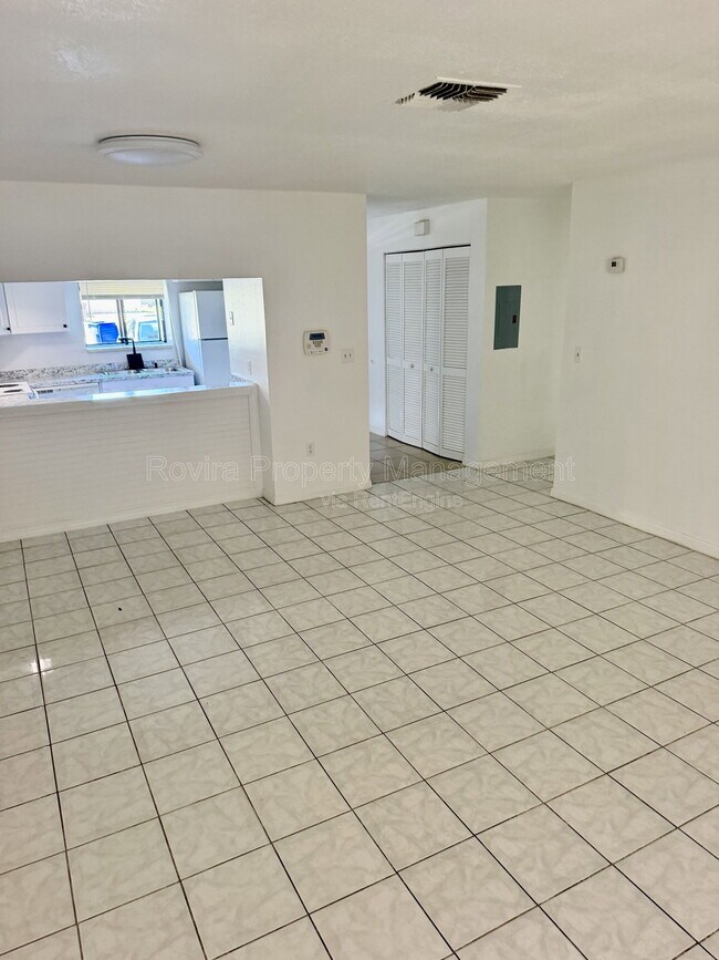 Building Photo - 1549 Tangelo Cir