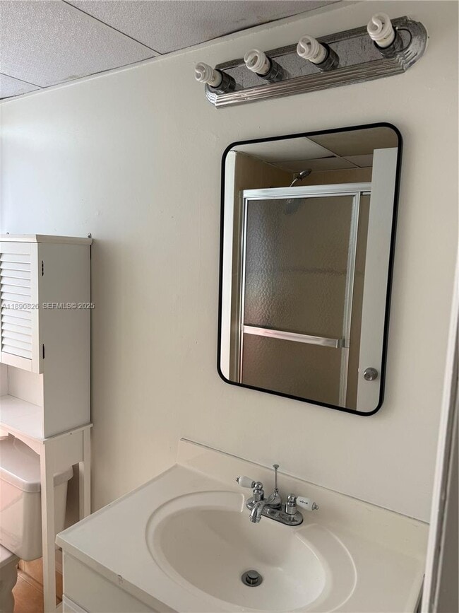 Building Photo - 9390 W Flagler St