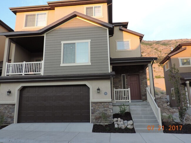 Building Photo - 3 Bed Townhome - Provo Slate Canyon