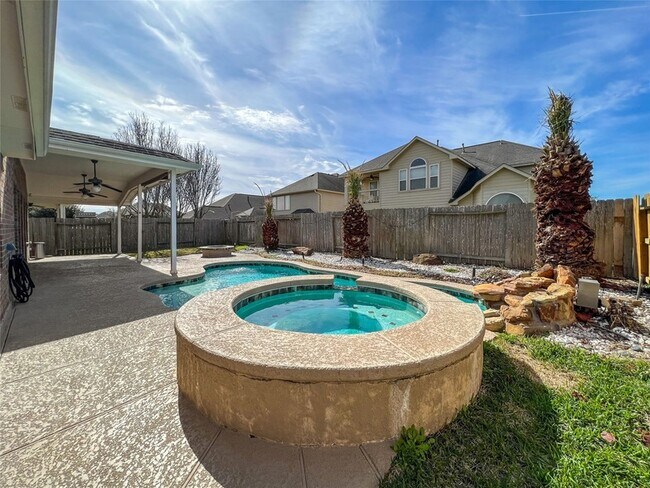 Building Photo - 24811 Mason Trail Dr