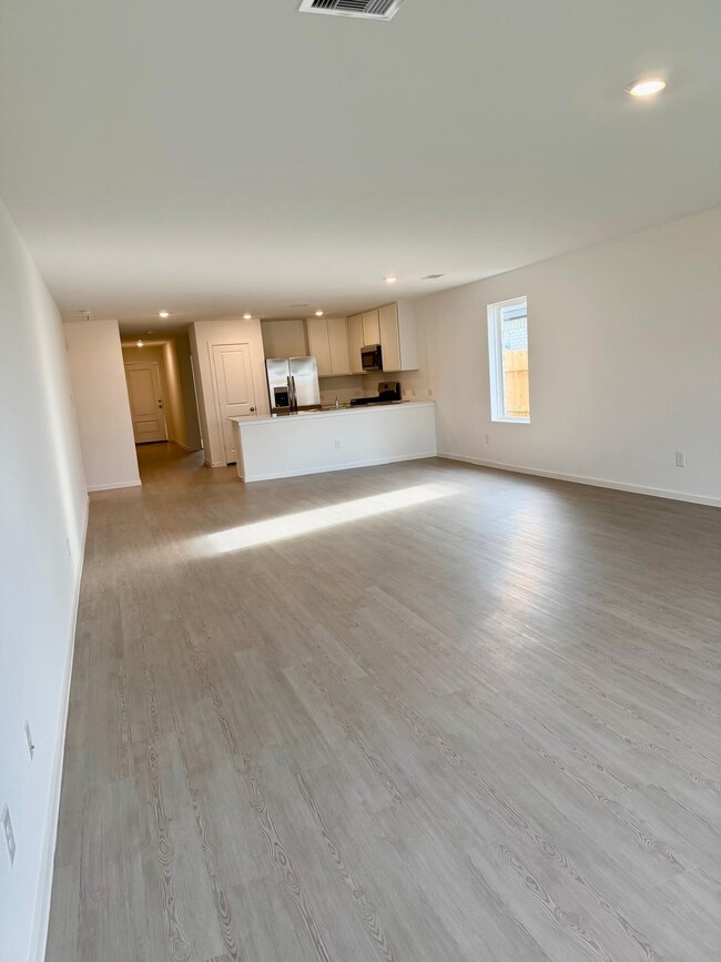 Building Photo - 28807 Golden Wheat Ct