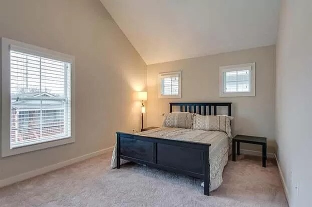 Building Photo - 1008 Treaty Oaks Dr