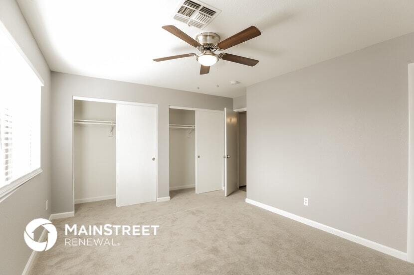 Building Photo - 8619 W College Dr