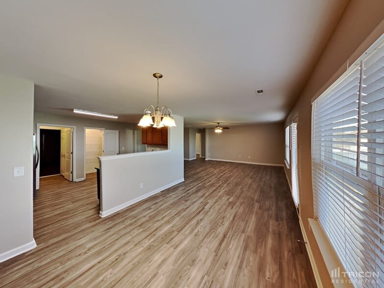 Building Photo - 3418 Anita Glen Dr