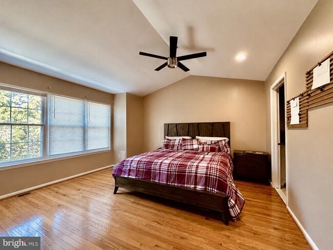 Building Photo - 3409 S Carriage Ct