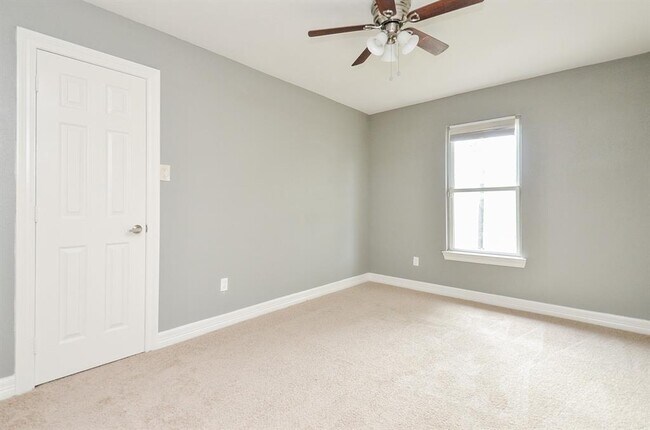 Building Photo - 21523 Ivory Gate Ln